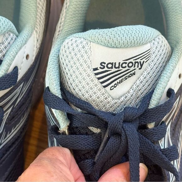 Saucony Teal and Navy Sneakers - Picture 2 of 7